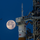 Imagen para el artículo titulado La NASA tiene pensado ya dónde podrán aterrizar los próximos astronautas que pisarán la Luna